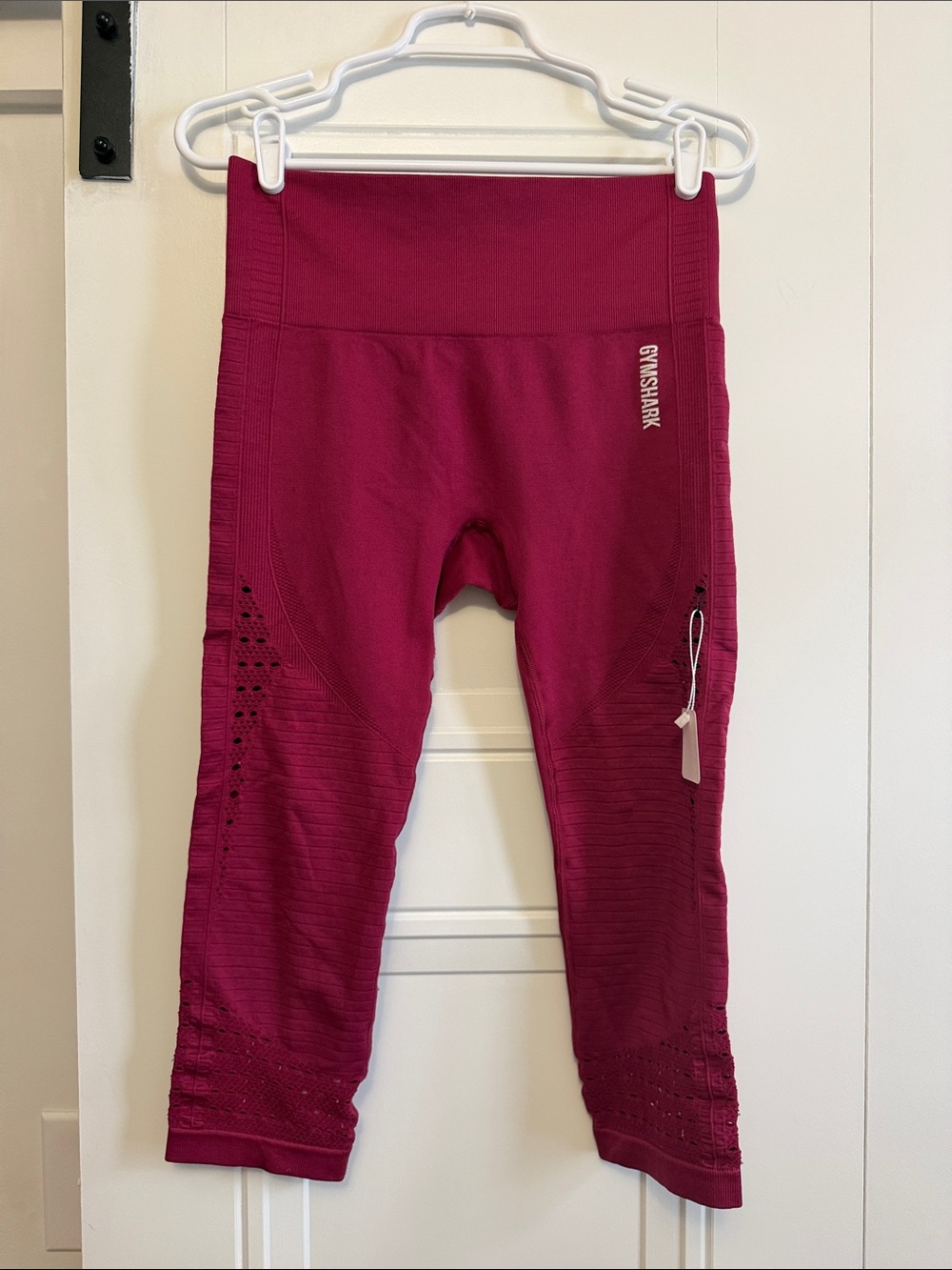 Gymshark Women’s Activewear Capri Leggings - Berry Pink